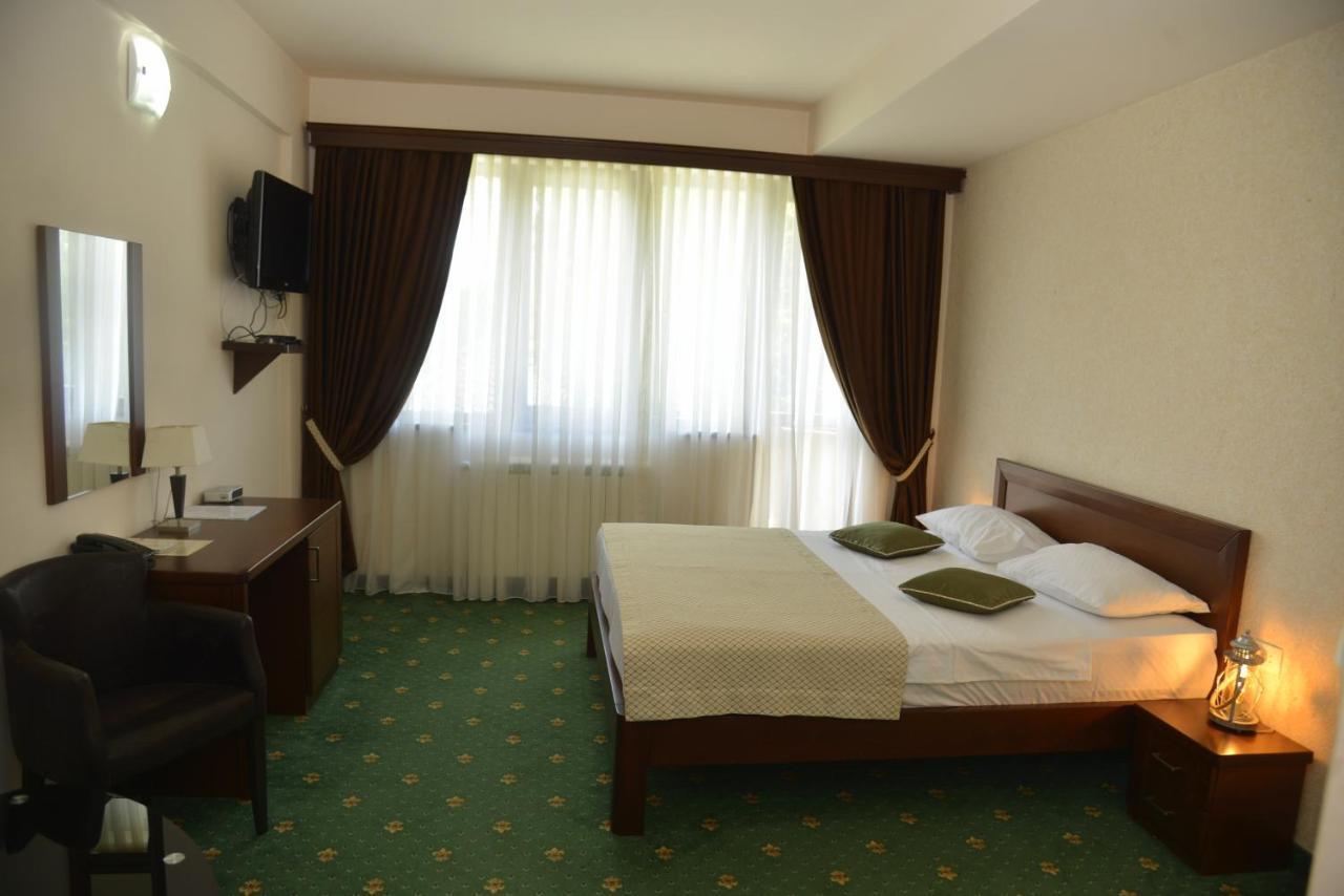 Hotel Trebjesa Nikšić Zewnętrze zdjęcie