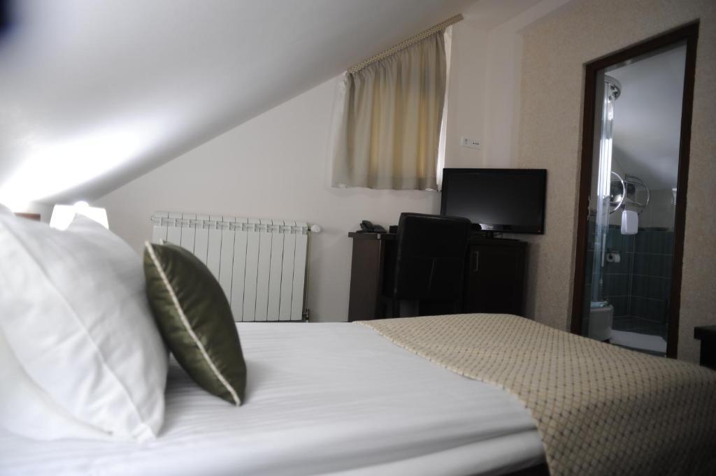 Hotel Trebjesa Nikšić Pokój zdjęcie